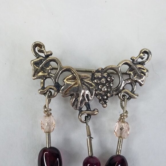 Lapel Pin Grape Leaf Red Beads 925 Sterling Silver Hanging Detail Brooch Jewelry - Picture 4 of 9